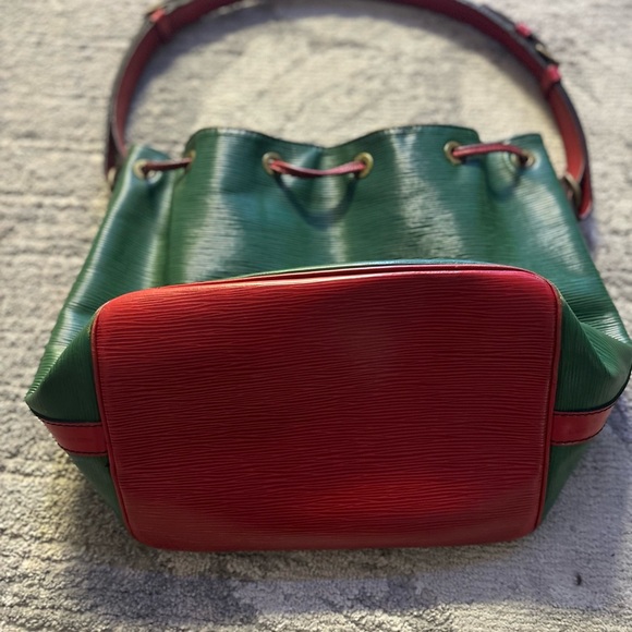 LOUIS VUITTON RED&GREEN EPI PETIT NOE SHOULDER BAG M44147 - Picture 3 of 5